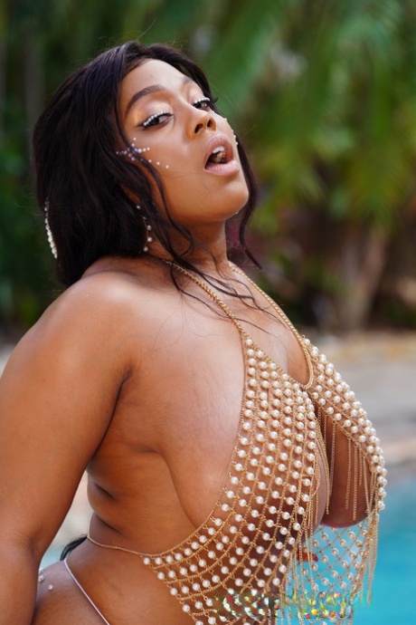 african bbw erotic photos