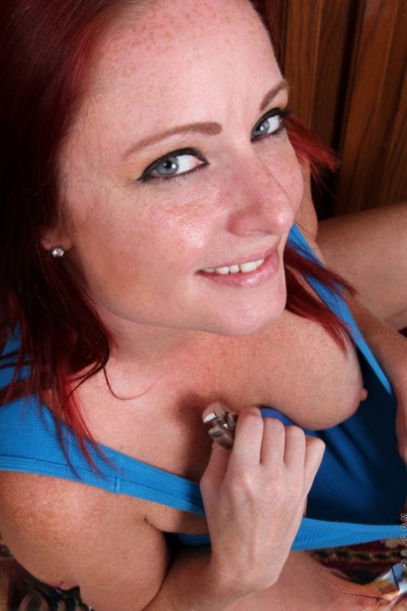 Sandi Lymm nude model photo