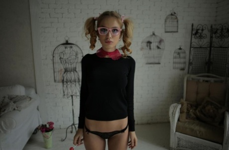 skinny nerd sex picture