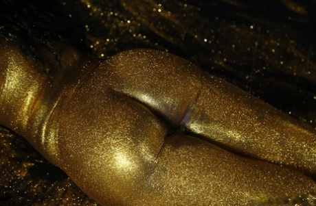 dark skin pornographic photo